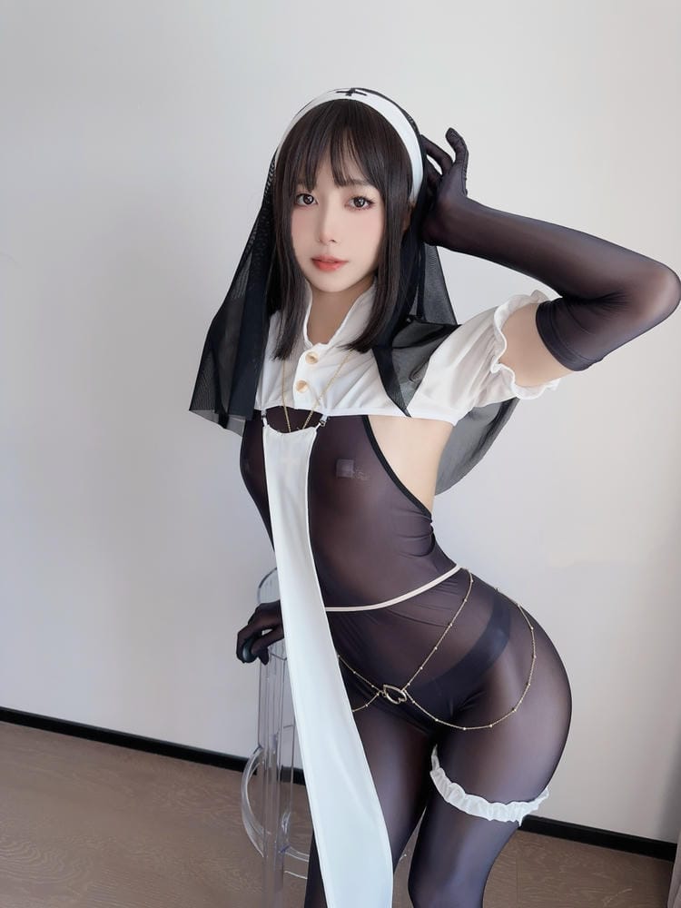 布丁 Perohub-10月份合集-2.战损修女 布丁 Perohub-10月份合集-2.战损修女-2.战损修女-20241011-165448(8).jpg